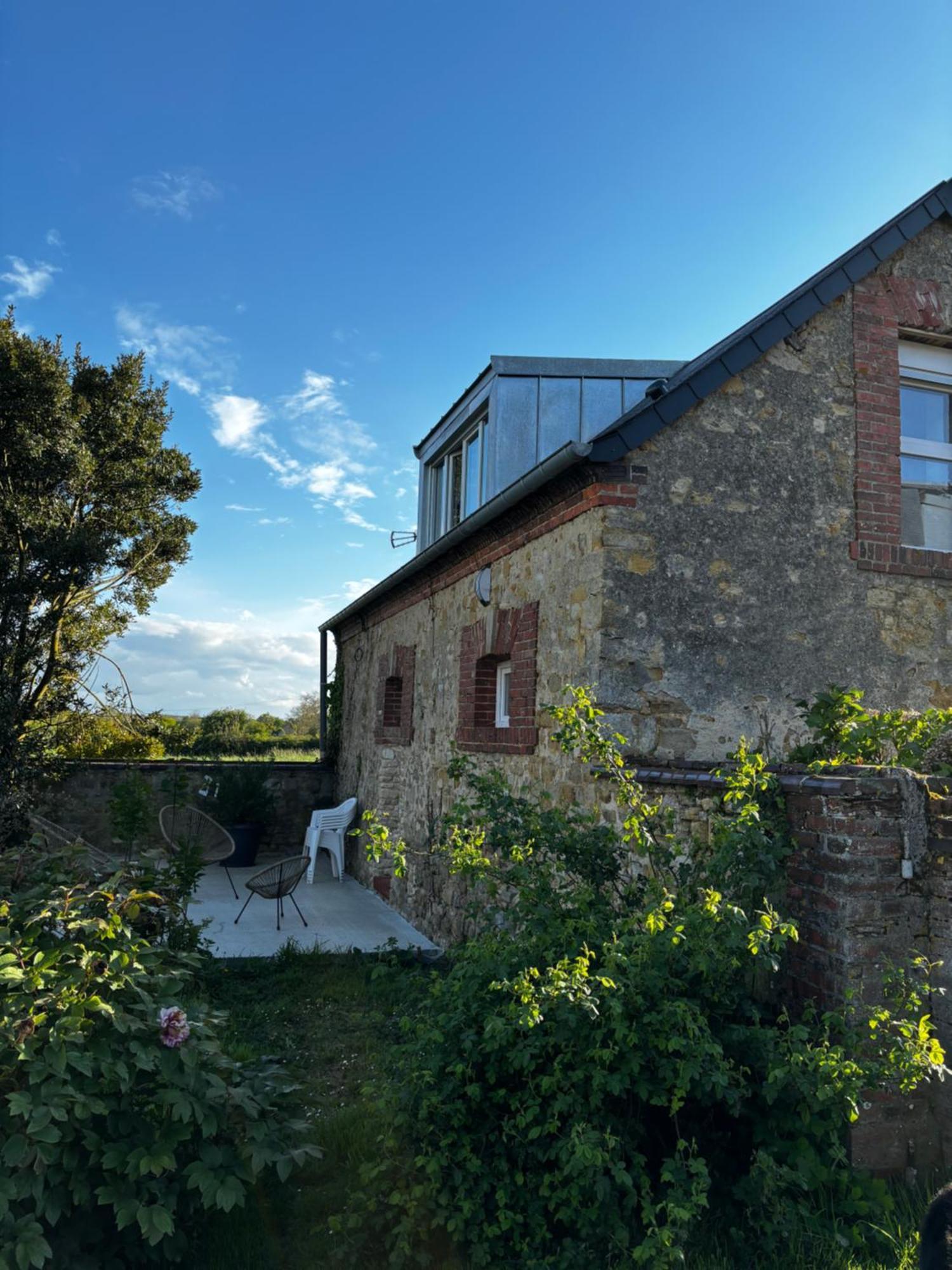 Petite Maison Trungy Esterno foto